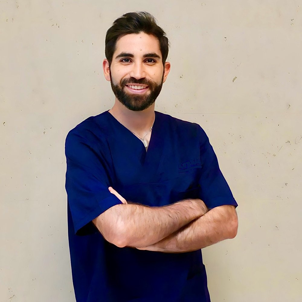 Luca Cozzi, osteopata, massoterapista e founder di Colma